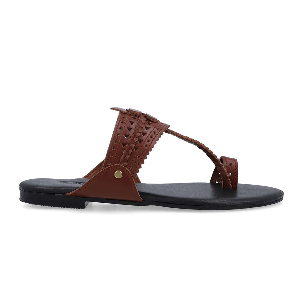 Kolhapuri chappal green 