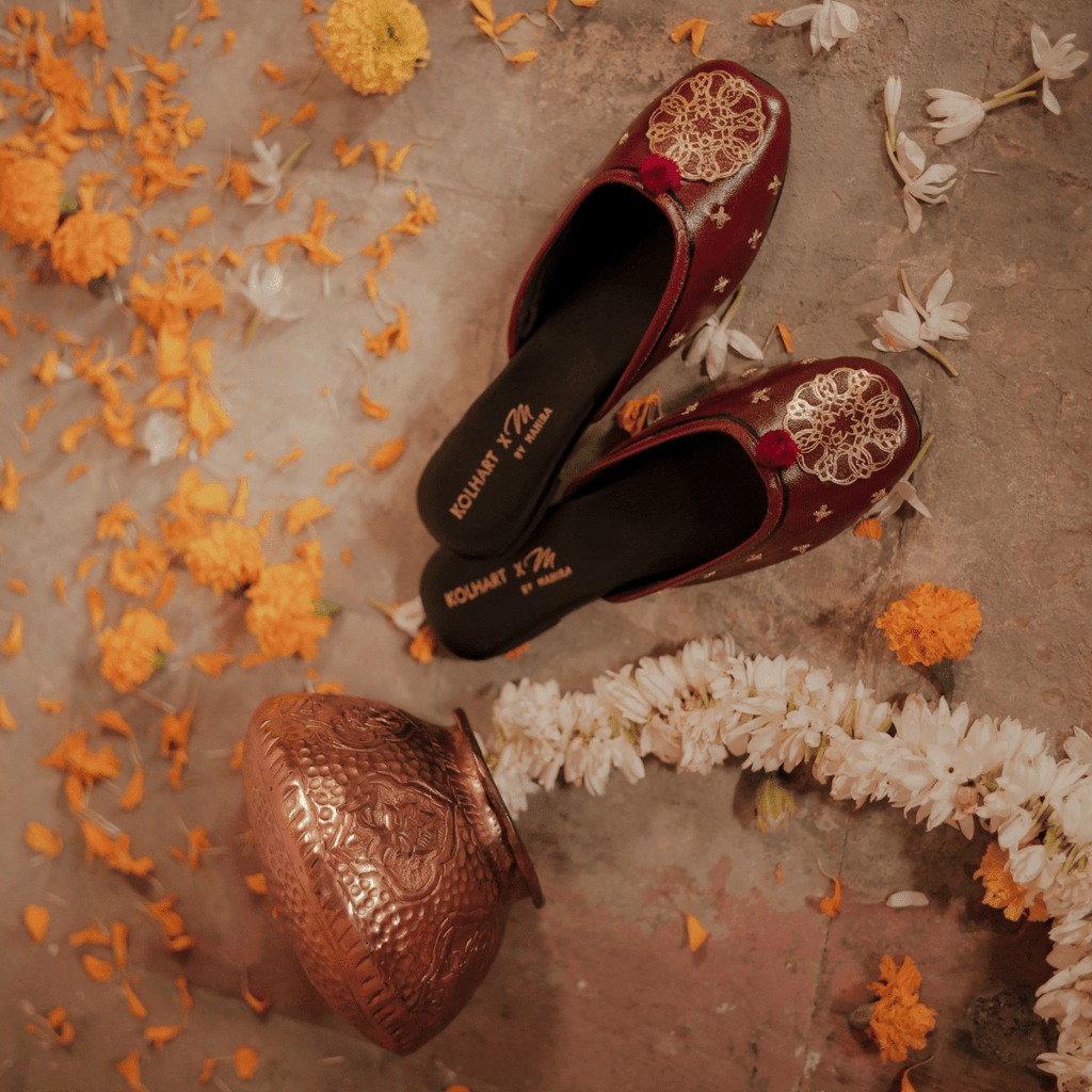 Leather khussa 