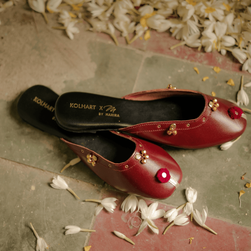 Handmade mahogany leather khussa mules