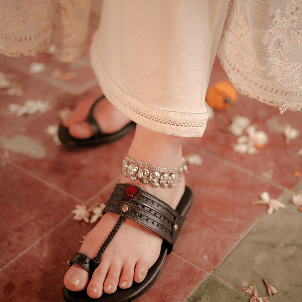 Bahar Handmade leather chappal 