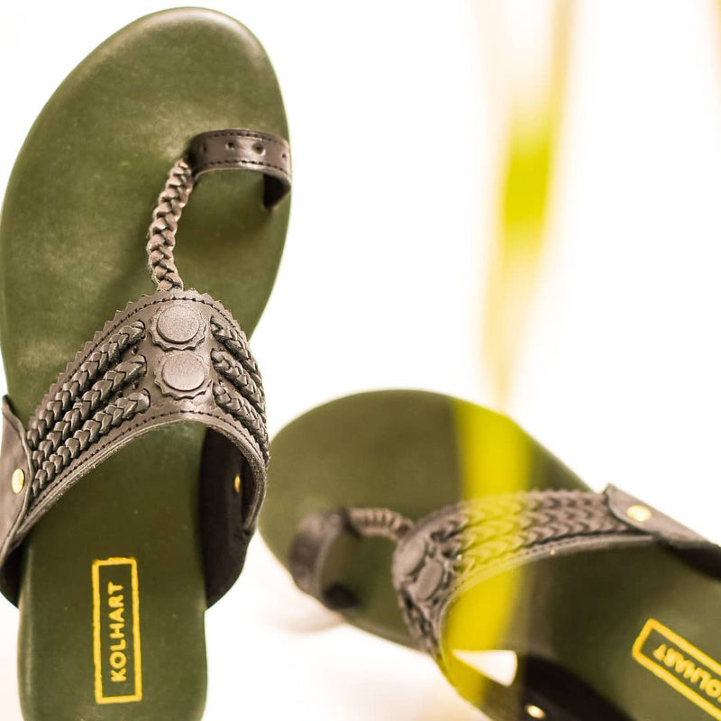 Hala black kolhapori chappal