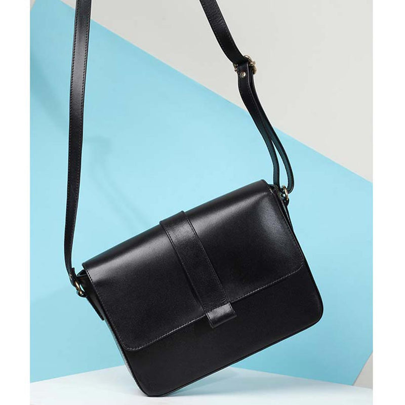 SHOULDER BAG