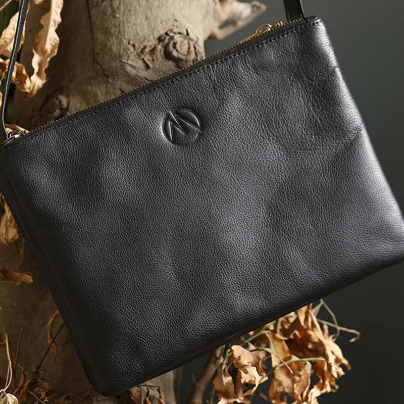 CROSSBODY BAG WITH ZIP