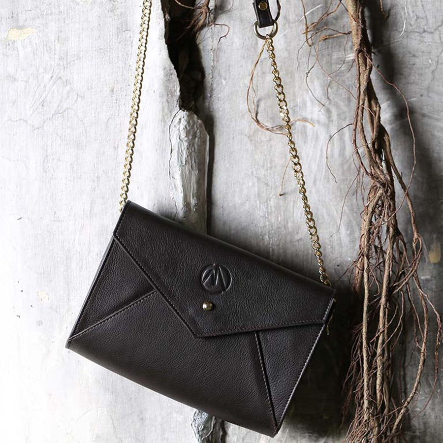 MESSENGER FLAP EMBELLISHED