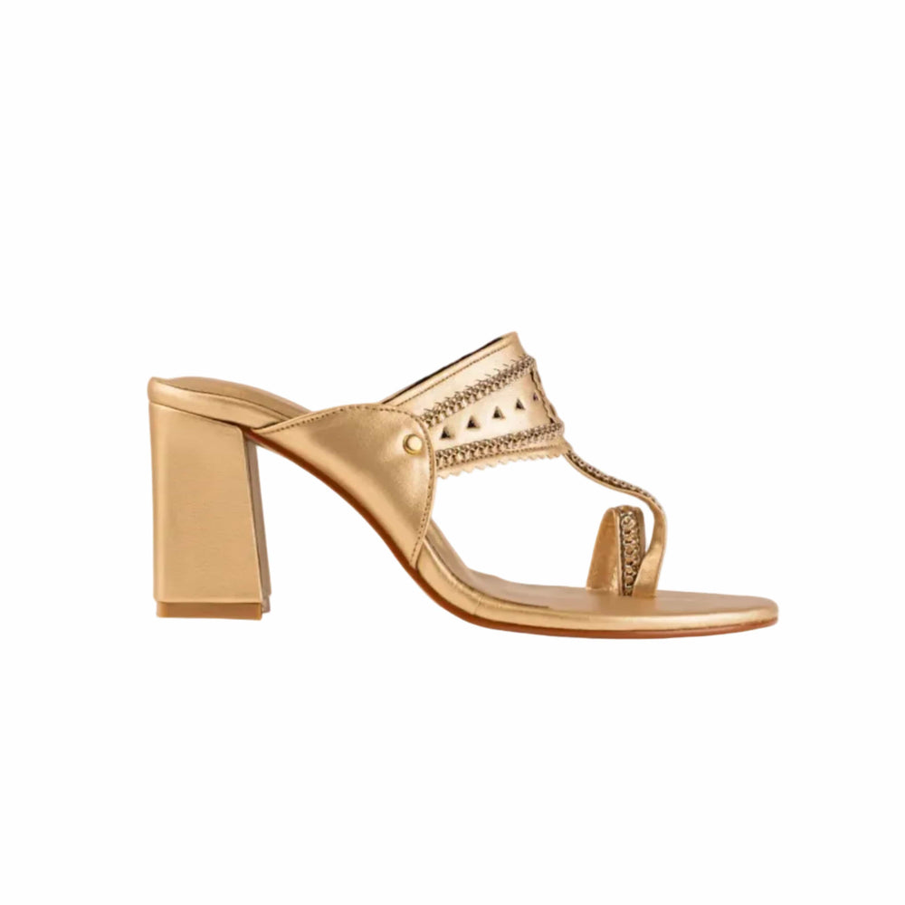 NUR - GOLD HEELS
