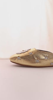 Noor Khussa Mule